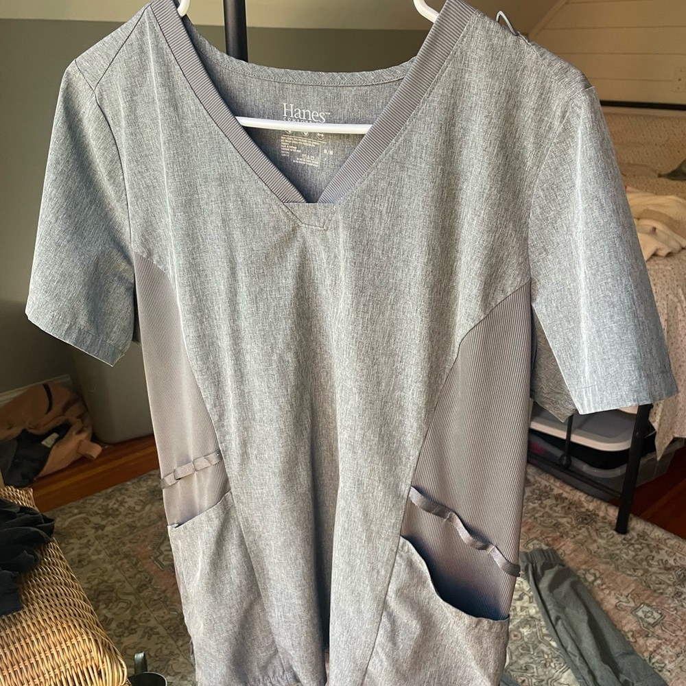 Hanes Gray V-Neck Scrub Top and Pant Set